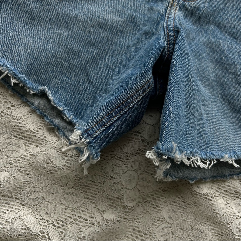 Abercrombie Curve Love High Rise Dad Short 00/24 denim Jean shorts - Picture 7 of 10
